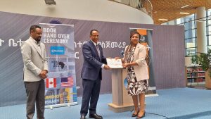 Read more about the article Ethiopian Diaspora in Canada, Partners Donate Over 50,000 Books to Abrhot Library