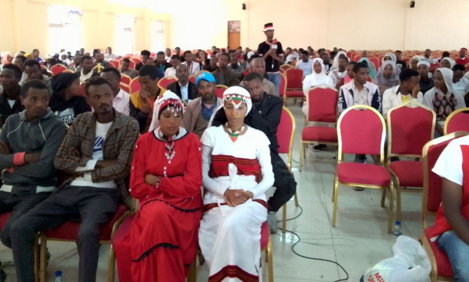 You are currently viewing Irreechi faajjii tokkummaa fi obbolaawummaati- Dargaggoota Finfinnee fi Shaggar