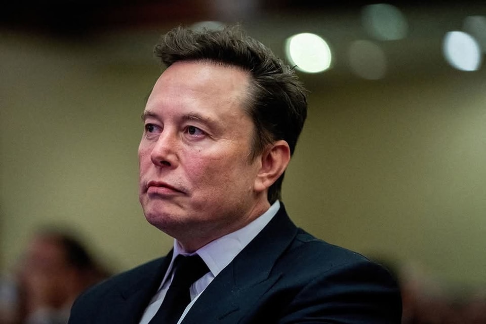 Read more about the article Chokoleetii manaa manatti gurguruu irraa gara qabeenya doolaara biiliyoona 400 horachuutti- Elon Mask