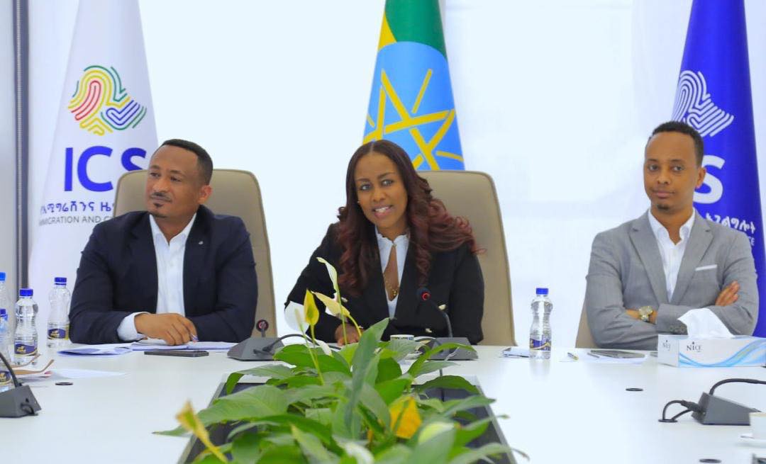 Read more about the article Daarektarri olaantuun Immigireeshinii fi tajaajila lammummaa Aadde Salaamaawiit Daawit hoogganaa sagantaa to’annoo daangaa waliin mari’atan