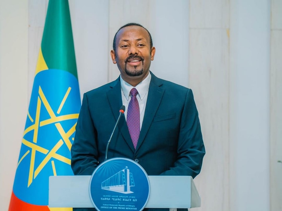 Read more about the article Leetanaal Jeneraal Taaddasaa Warradaan Obbo Geetaachoo Raddaa bakka bu’uun aangoo Pirezidaantummaa Bulchiinsa yeroo naannoo Tigraay fudhatan
