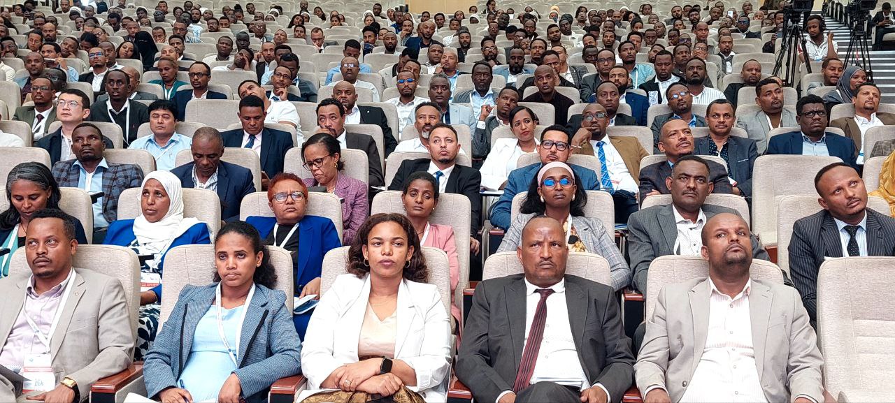 You are currently viewing Hanqina dhiyyeessi qoriichaafi meeshaalee waldhaansaa furuuf qindoominaan hojjechuun murteessaa akka ta’e Ministeerrii Fayyaa beeksise.