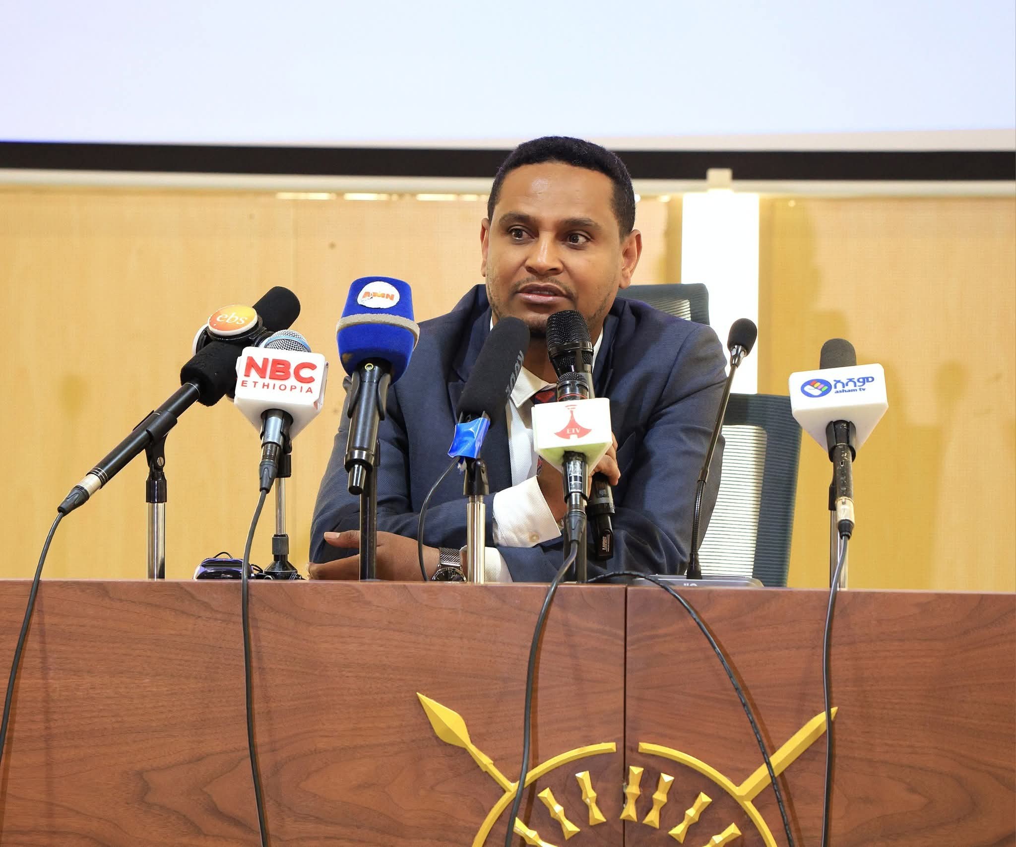 Read more about the article Rakkoolee daldala boba’aa Naannoo Finfinneetti adeemsifamu Keessatti mul’atan furuuf xiyyeeffannoon hojjechuun murteessadha Jedhame