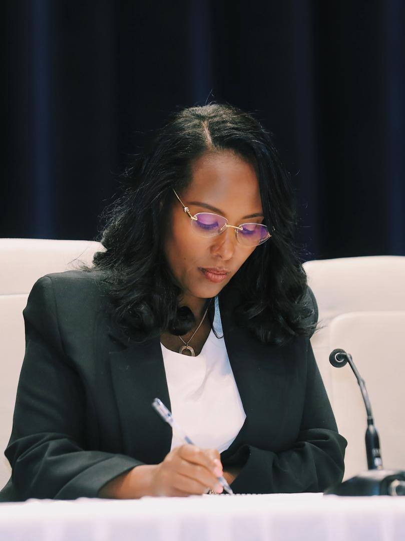 Read more about the article Kantiibaa Adaanech Abeebee sadarkaa raawwiin hojii sosochii guyyoota 90 irra jiru qorachuun kallattii fuula duraa kennan
