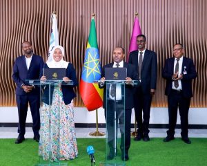Read more about the article Itoophiyaanota bobbii hojiin biyya alaa bahanii Baankii Daldala Itoophiyaatti qusataniif faayinaansii dabalataa dhiheessuuf waliigalteen mallattaa’e