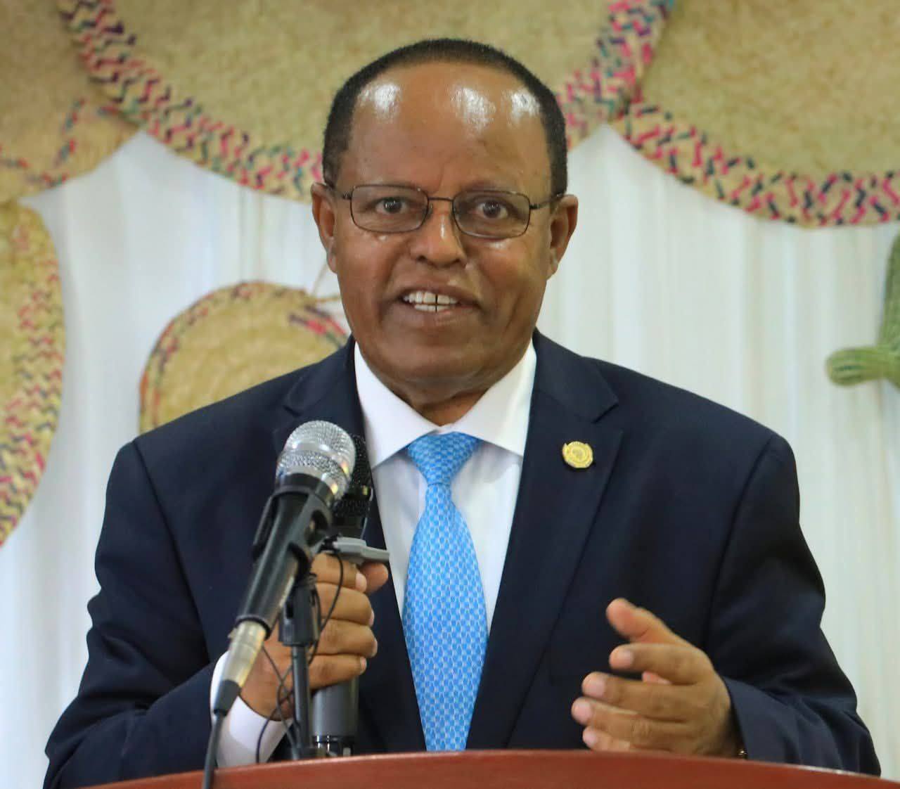 You are currently viewing Walitti dhufeenyi Itoophiyaa fi Chaayinaa Seena qabeessaa fi bu’a qabeessa ta’uu Pre. Taayyee Asqasellaasee ibsan.