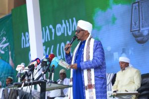 Read more about the article Ayyaanni Moolidaa waggaa kuma 1 fi 500ffaan Masjiida Guddicha Anuwaaritti kabajamaa jira.