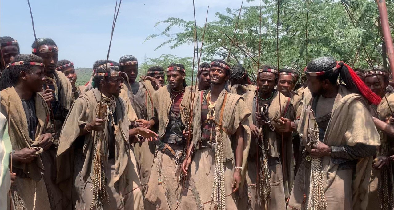 You are currently viewing Sirna Rubboo: Gulantaa walbaruu hiriyoota fi shaakala angoo Gadaa Oromoo Karrayyuu