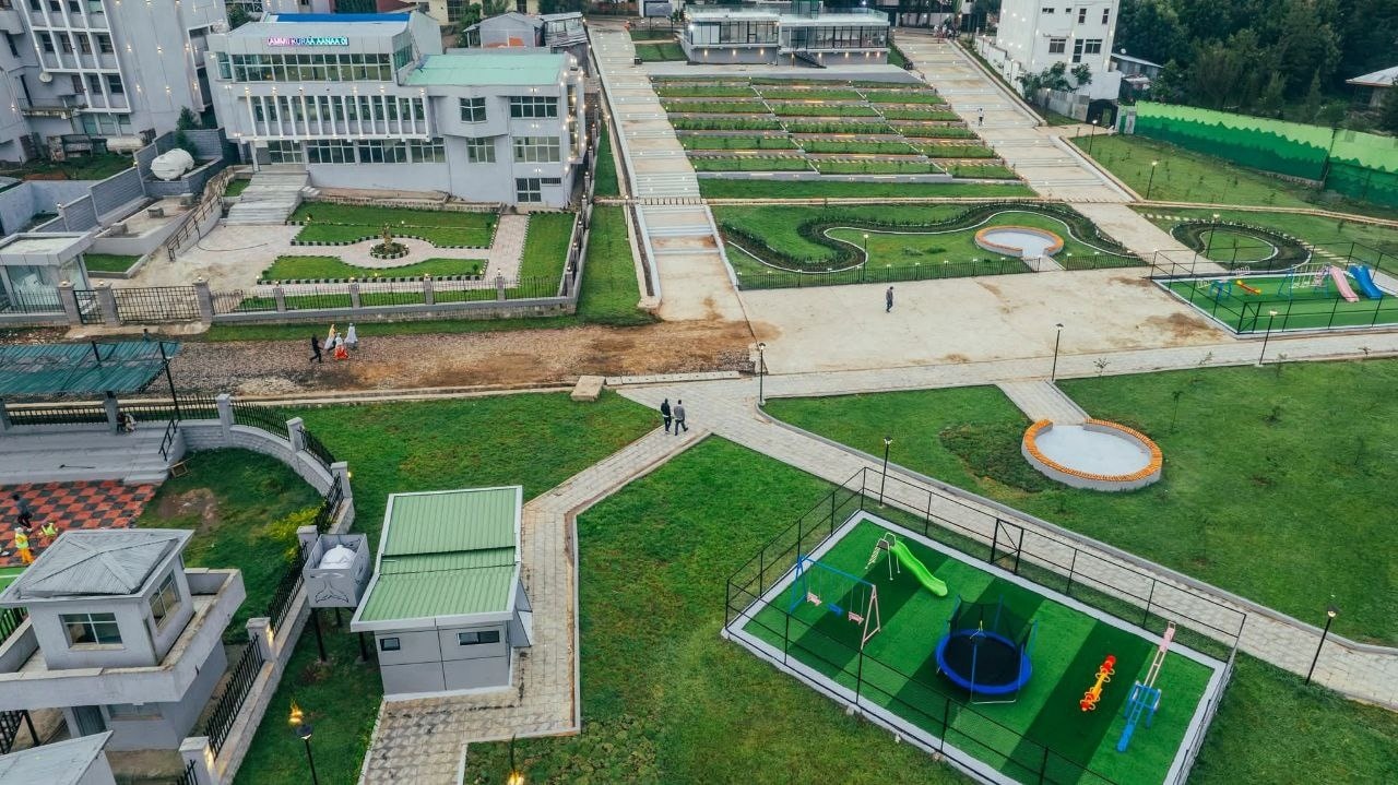 You are currently viewing Finfinnee faayamte, ija Turistootaan