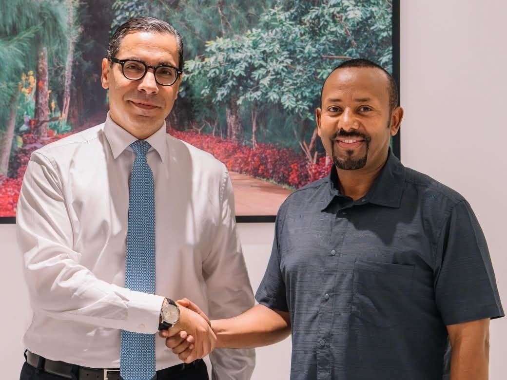 You are currently viewing MM Abiyyi Ahimad Ministira Dhimma Alaa Saayipiras waliin mar’atan