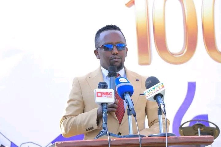 You are currently viewing Guyyaa tokkoon lammiileen kuma tokko ol carraa hojii argatan