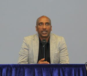 Read more about the article Waldaalee taaksii dabaree qabsiiisan kaffaltii seeraan ala harkaan sassaaban irratti tarkaanfiin akka fudhatamu himame