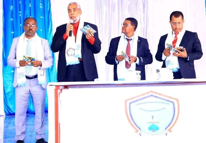 You are currently viewing Kitaabni “Furaa Afaan Oromo’oo” waggoota 56 dura Dr. Sheek Mahaammad Rashaad Abdulleen barreeffame eebbifame