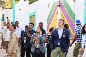 Read more about the article Bakkeewwan hawwata tuuristii Hararitti daawwanne nu ajaa’ibsiisaniiru- Ambaasaaddaroota