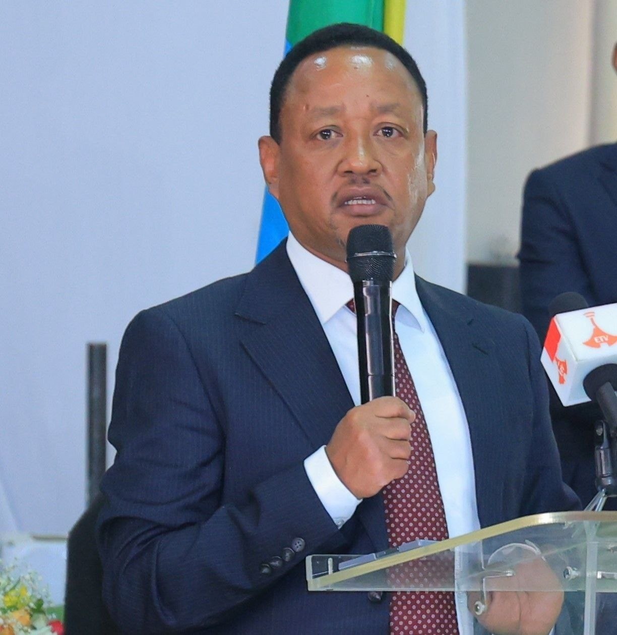 You are currently viewing Seenessa waloo jabeessuun dhaloota dhufu Badhaadhina dhaalchisuuf mootummaan cichoominaan hojjechaa jira- Obbo Fiqaaduu Tasammaa