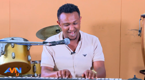 Read more about the article “Abbaan koo osoo barnoota Seeraa irratti na eeguun barnoota muuziqaa irratti argame” – Weellisaafi Muuziqeessaa Anis Gabii