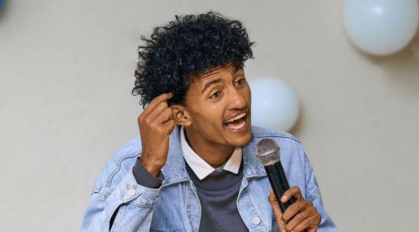 You are currently viewing Isa Dr. Zalaalem Abarraa jalqabanii, Lataa Qana’ii achi buten harkaa fuudhe – Waloo Yoomiyyuu Lammeessaa