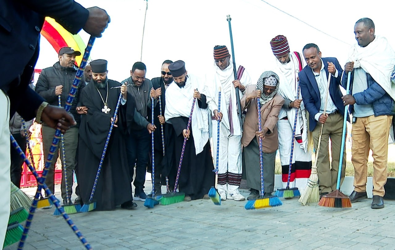 You are currently viewing Ayyaana Cuuphaa bakka qulqulluutti, daandii qulqulla’aa fi magaalaa qulqulluu keessatti kabajuun ulfina Ayyaanichaaf maluudha- Inj. Wandimmuu Seettaa