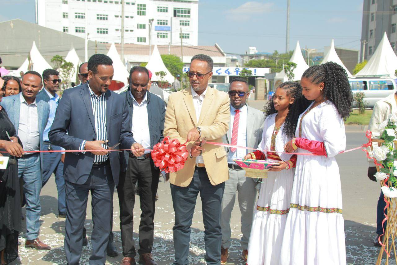 You are currently viewing Finfinnee kutaalee magaalaa hundatti oomishni gahaan dhihaateera- Obbo Jaanxiraar Abbaay