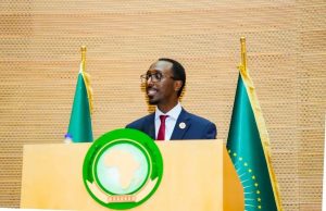 Read more about the article Itooohiyaan Yaa’ii COP-32 Keessumeessuuf Filatamuun Afrikaaf Carraa Guddaadha – Geediyoon Ximootiwoos (PhD)