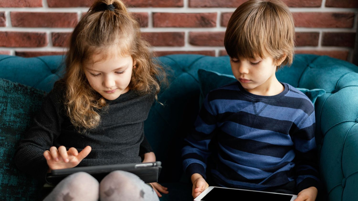 You are currently viewing Daa’imman teeknoloojitti akka malee madaquun bu’aa moo miidhaa qaba? Gaheen maatii maal tahuu qaba? Saayinsiin maal jedha?