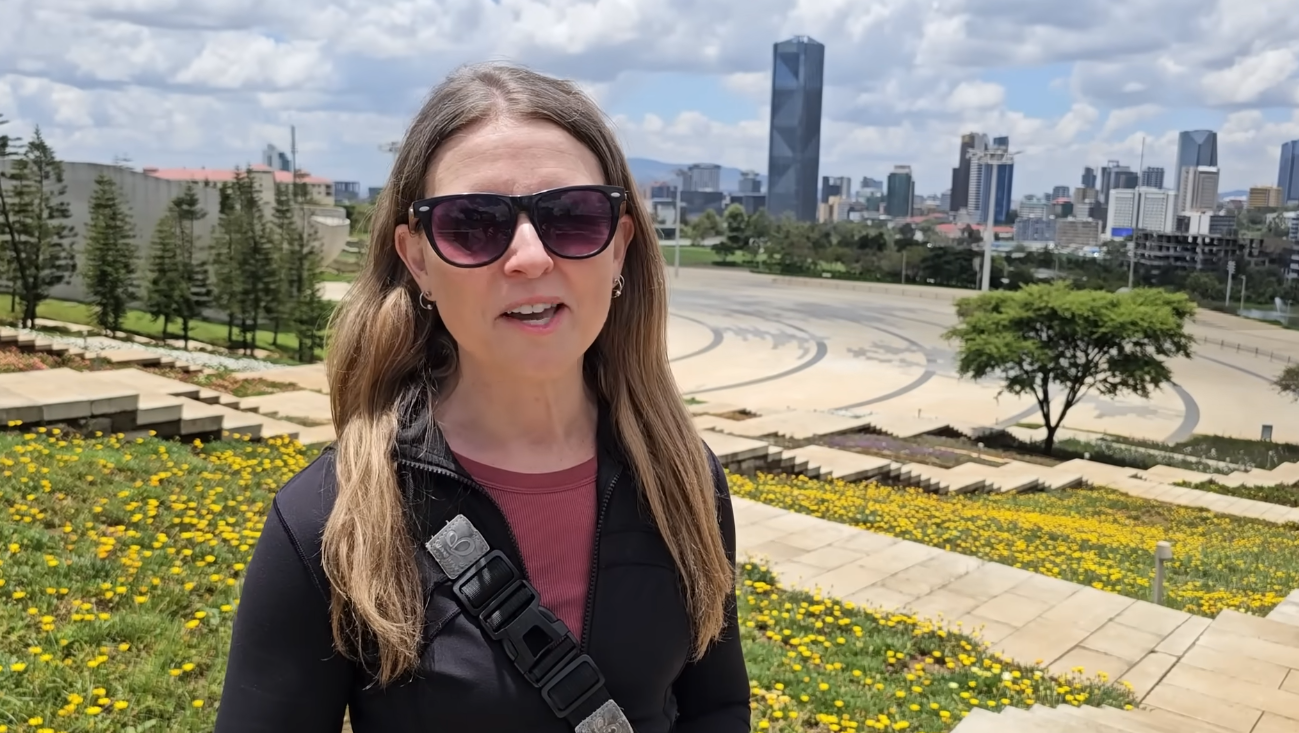 You are currently viewing Umrii soorama baanetti dachee sammuu soortu, qalbii nama boojitu Finfinnee daawwannee, ittis bashannanne – Cimdiiwwan Kanaadaa