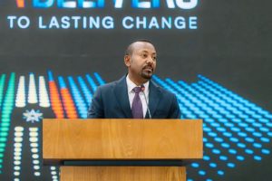 Read more about the article MM Abiyyi Ahimad waltajjii biyyaalessaa “Itoophiyaan Ni Raawwatti” jedhu irratti yaada ijoo maal kaasan?