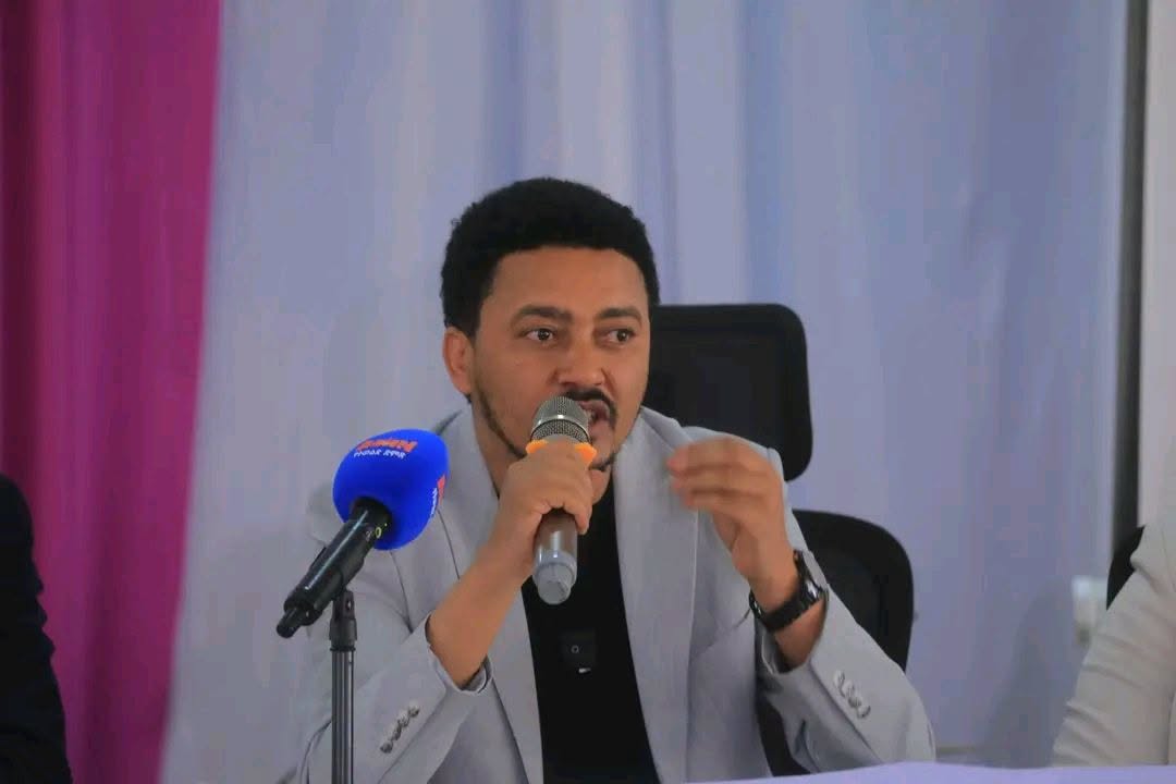 You are currently viewing ‎AMN kalaqaafi teekinooloojiin of cimsuun damee miidiyaa Itoophiyaa keessatti dorgomaa cimaa ta’eera – Obbo Solomoon Dibaabaa