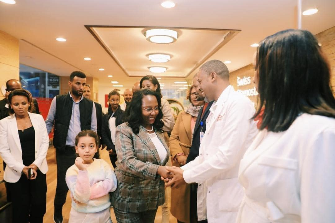 ከንቲባ ኣዳነች ኣቤቤ ኣብ ማእኸል ሱዊዝ ዲያግኖሲስ ዑደት ገይረን::