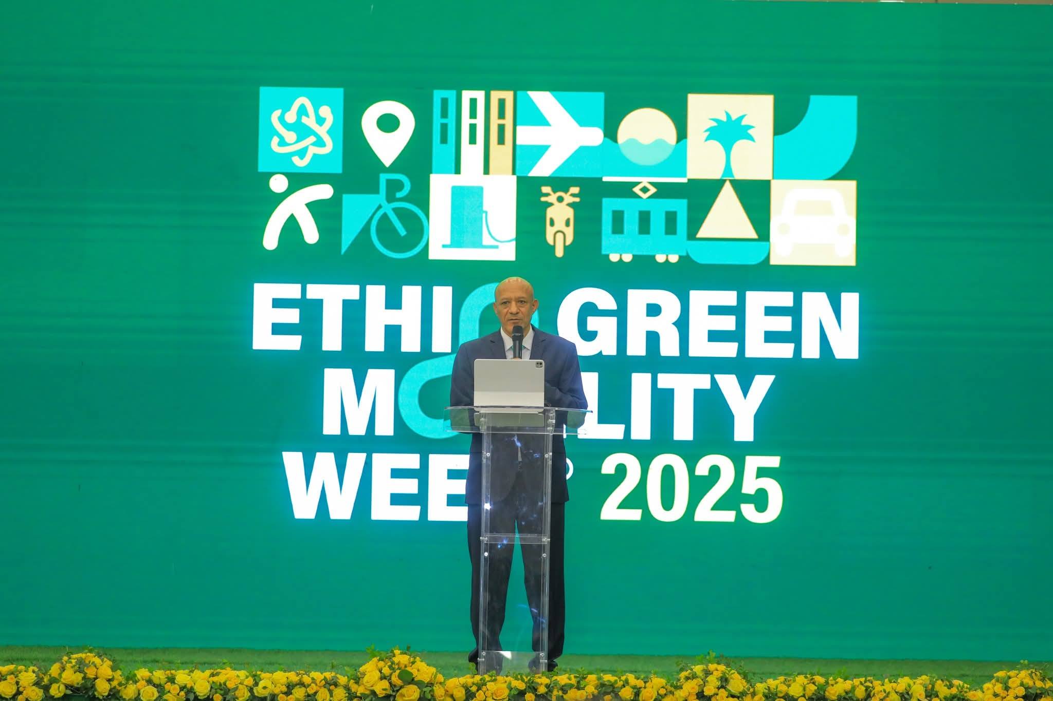 Read more about the article ንወለዶ ምችውቲ ሃገር ናይ ምርካብ ጉዕዞ ኣብ ኩሎም ዓውድታት ብዓወት እናቐፀለ እዩ-ምክትል ቀዳማይ ሚኒስትር ተመስገን ጥሩነህ