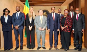 Read more about the article ባንኪ ዓለም ንኣጀንዳ ልምዓት ኢትዮጵያ ዝገብሮ ደገፍ ብዘላቕነት ንምቕፃል ቆራፅ እዩ-ዳይሬክተር ማኔጂንግ እቲ ባንኪ ዌንቻይ ዣንግ