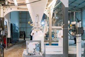 Read more about the article ኣብ ግብርና ዝጀመርናዮ እመርታ ብኣግሮ ኢንዱስትሪ ፋብሪካታት እንተዘይተደጊፉ ውፅኢታዊ ኣይኸውንን-ምክትል ቀዳማይ ሚኒስትር ተመስገን ጥሩነህ