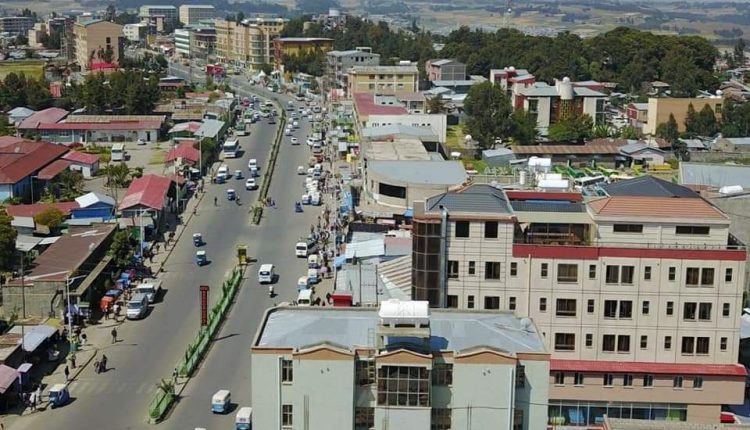 You are currently viewing የደብረ ብርሃን ከተማ 24 ቢሊየን ብር ካፒታል ላስመዘገቡ አልሚዎች ፈቃድ ሰጠ