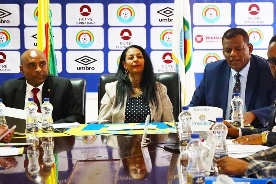 You are currently viewing የኢትዮጵያ እግር ኳስ ፌዴሬሽን ከክለቦች ጋር በቅንጅት መስራት እንደሚገባው ተጠቆመ