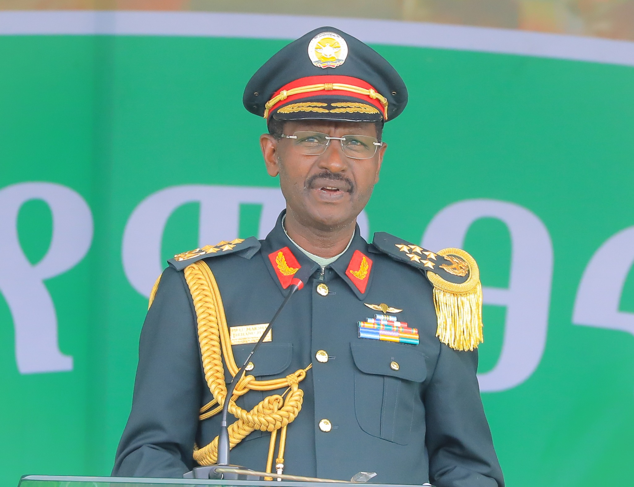 You are currently viewing ጠላቶች የከፈቱብንን ጦርነቶች በመመከት ሀገርን አስከብረው ለዚህ ትውልድ ያስረከቡ የየዘመኑ ጀግኖች የኢትዮጵያ ባለውለታዎች ናቸው -ፊልድ ማርሻል ብርሃኑ ጁላ
