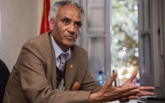 Read more about the article ጠቅላይ ሚኒስትር ዐቢይ አሕመድ (ዶ/ር) በፕሮፌሰር በየነ ጴጥሮስ ሞት የተሰማቸውን ሀዘን ገለጹ