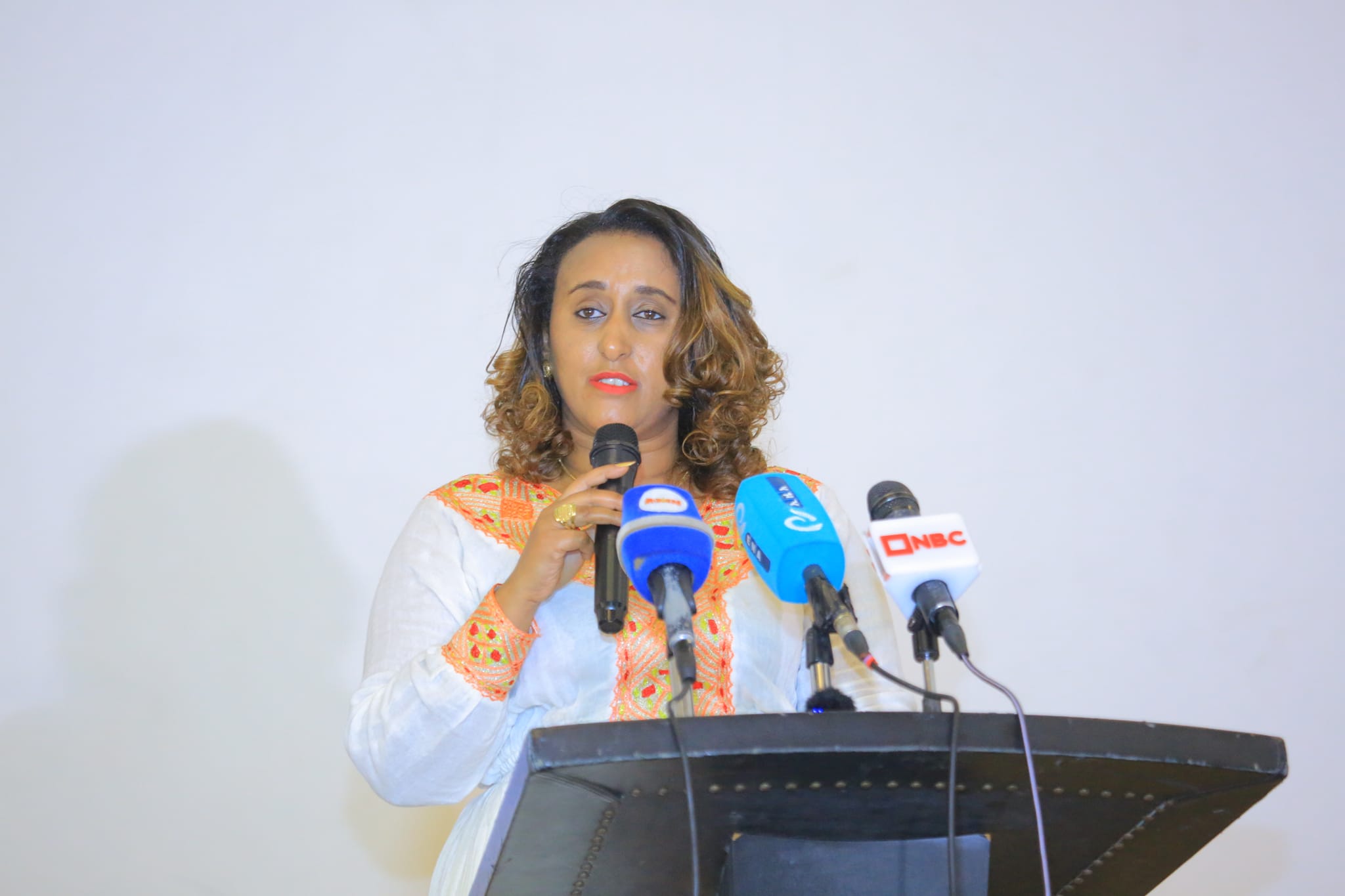 Read more about the article የመስቀል ደመራ በዓል ኃይማኖታዊ ትውፊቱን በጠበቀ እና አንድነትን በሚያጎላ መልኩ እንዲከበር የኃይማኖት አባቶች ትልቅ ድርሻ አላቸው፡- ወይዘሮ ሊዲያ ግርማ