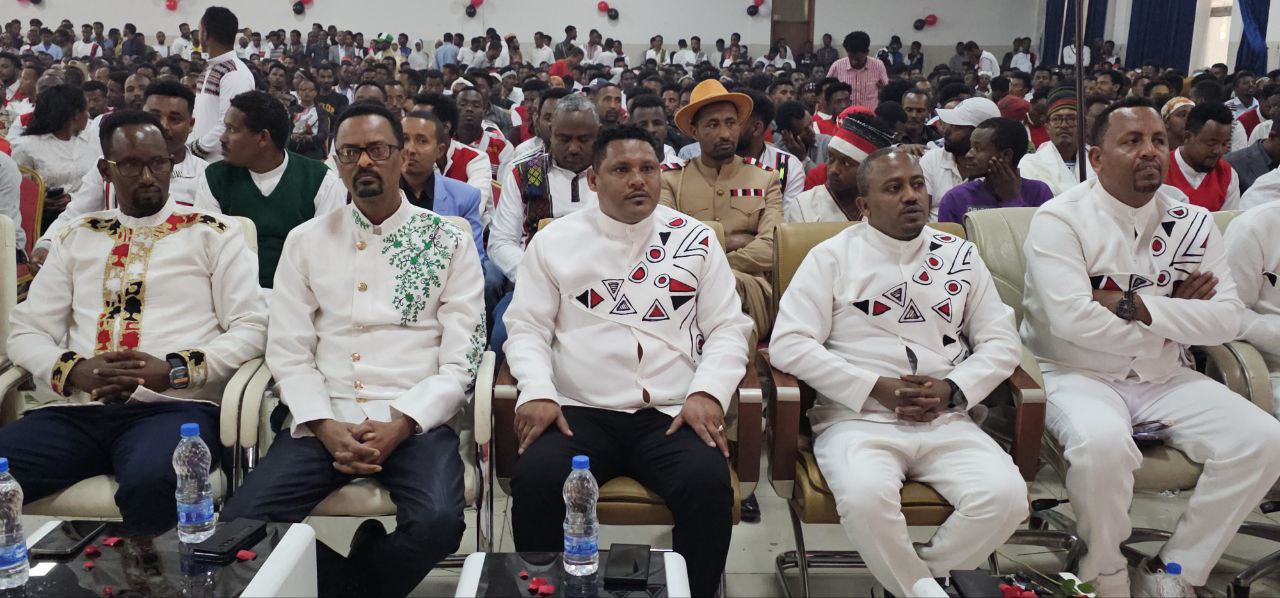 Read more about the article ኢሬቻ ባህላዊ እሴቱን ጠብቆ አንድነትን በሚያጠናክር መልኩ ሊከበር ይገባል፡- አቶ አለማየሁ እጅጉ
