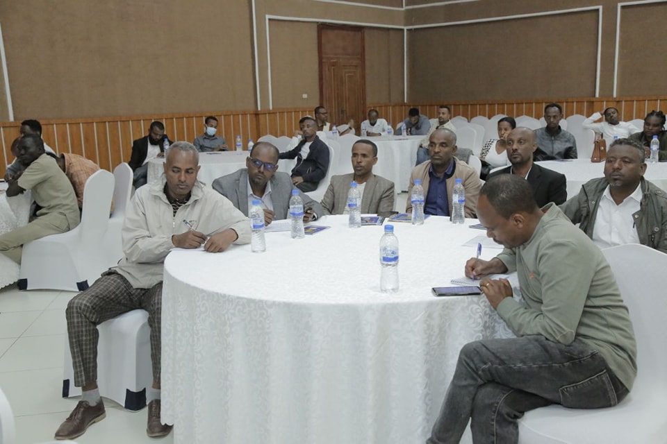 Read more about the article አዲስ አበባን ጨምሮ ከተለያዩ ክልሎች የተውጣጡ ከ200 በላይ አመራሮችና ባለሙያዎች በከተማ መሬት የሕግ ማዕቀፎች ዙሪያ ስልጠና እየተሠጠ ነው