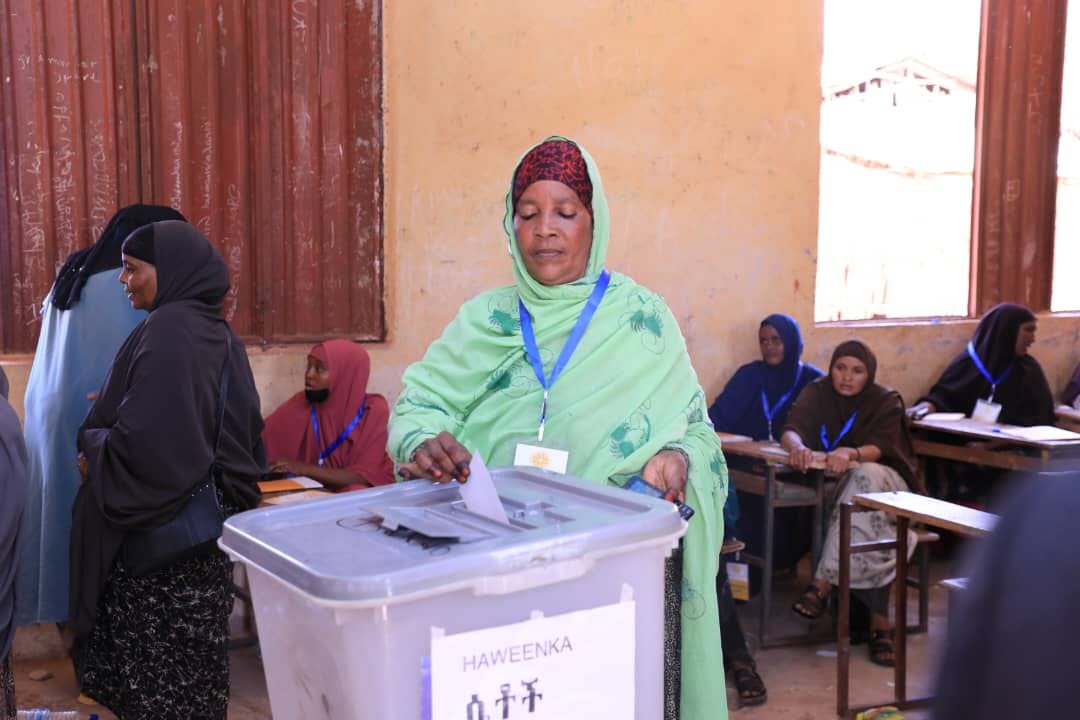 Read more about the article በሶማሌ ክልል በሶስት ማዕከላት እየተካሄደ ያለው የማህበረሰብ ወኪሎች የአጀንዳ ልየታ የምክክር መድረክ ዛሬ ተጠናቀቀ