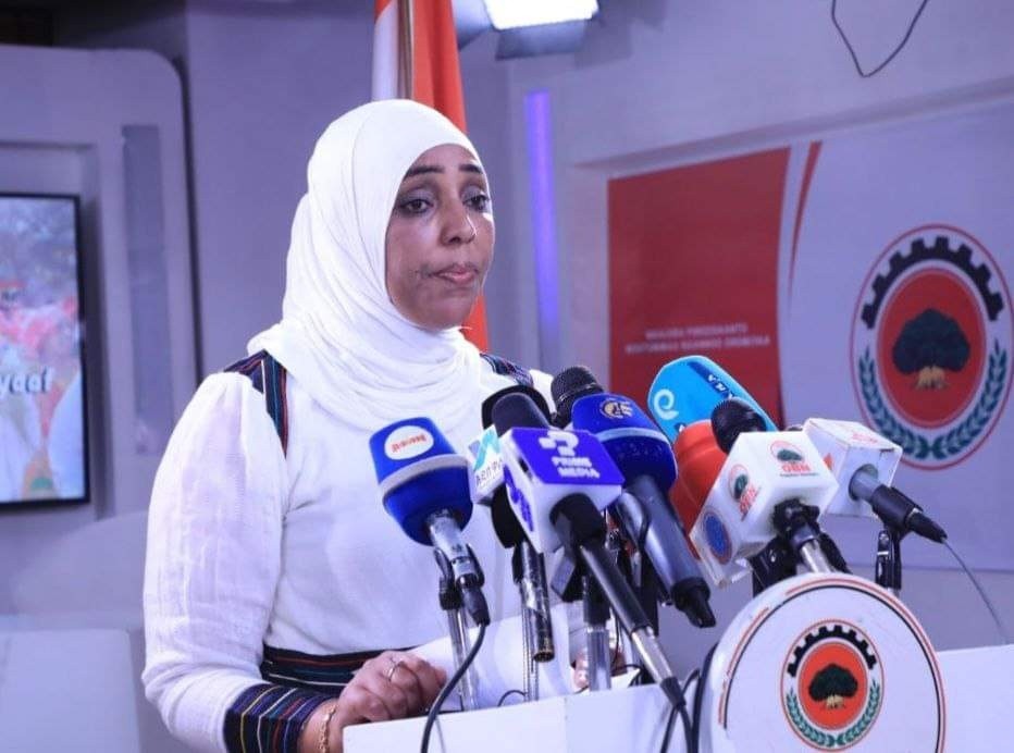 Read more about the article ኢሬቻ እሴቱን ጠብቆ በህዝቦች አንድነትና አብሮነት እንዲከበር ዝግጅት ተደርጓል- የኦሮሚያ ባህልና ቱሪዝም ቢሮ