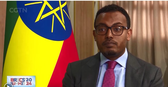 Read more about the article ኢትዮጵያ የብሪክስ አባል መሆኗ ዓለም አቀፍ ተፅእኖ ፈጣሪነቷን ከፍ ያደርገዋል፡ – አቶ ማሞ ምህረቱ