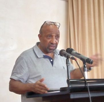 Read more about the article የሀገሪቱ መሠረታዊ ችግሮች እንዲፈቱ ከፍተኛ የትምህርት ተቋማት ሚናቸውን ማጠናከር አለባቸው – ብርሃኑ ነጋ (ፕ/ር)