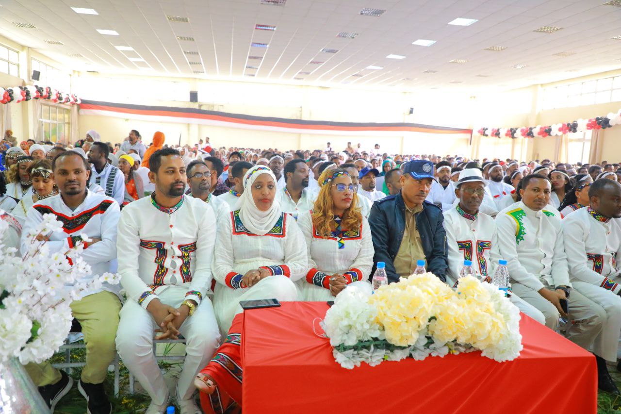 Read more about the article የኢሬቻ በዓልን ለመታደም የሚመጡ እንግዶችን ለማስተናገድ ዝግጅት አድርገናል- የአዲስ ከተማ ክፍለ ከተማ ነዋሪዎች