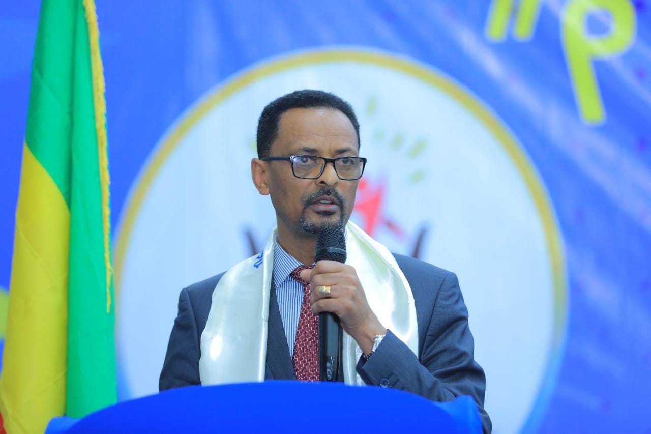 Read more about the article ብልፅግና ፓርቲ ሰው ተኮር መርህን በመከተል ማህበረሰቡን ተጠቃሚ ያደረጉ ስራዎችን እየሰራ ነው- አቶ አለማየሁ እጅጉ