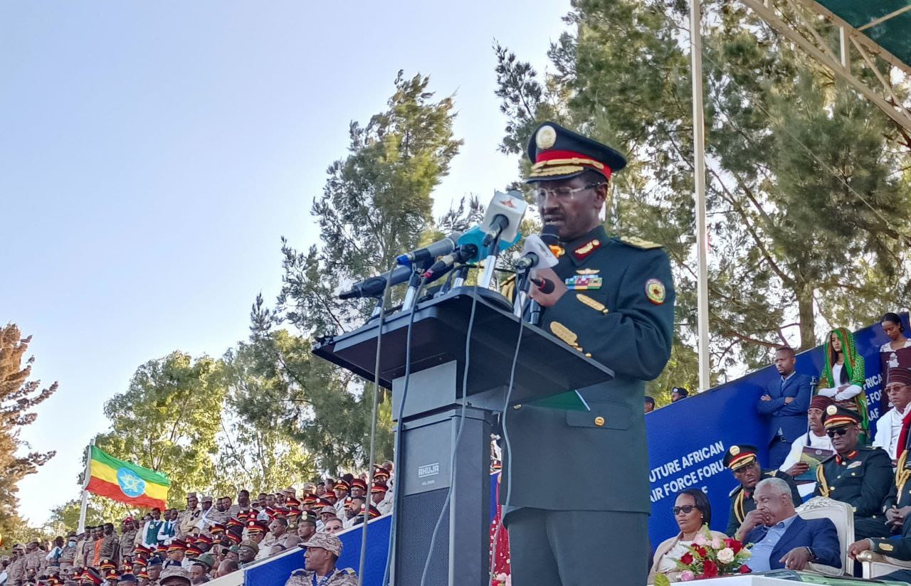 Read more about the article “አየር ኃይል የታጠቃቸውን ትጥቆች በመጠገን፣ በማደስ እና በማሻሻል የግዳጅ ዝግጁነትን እያረጋገጠ ነው” – ፊልድ ማርሻል ብርሃኑ ጁላ