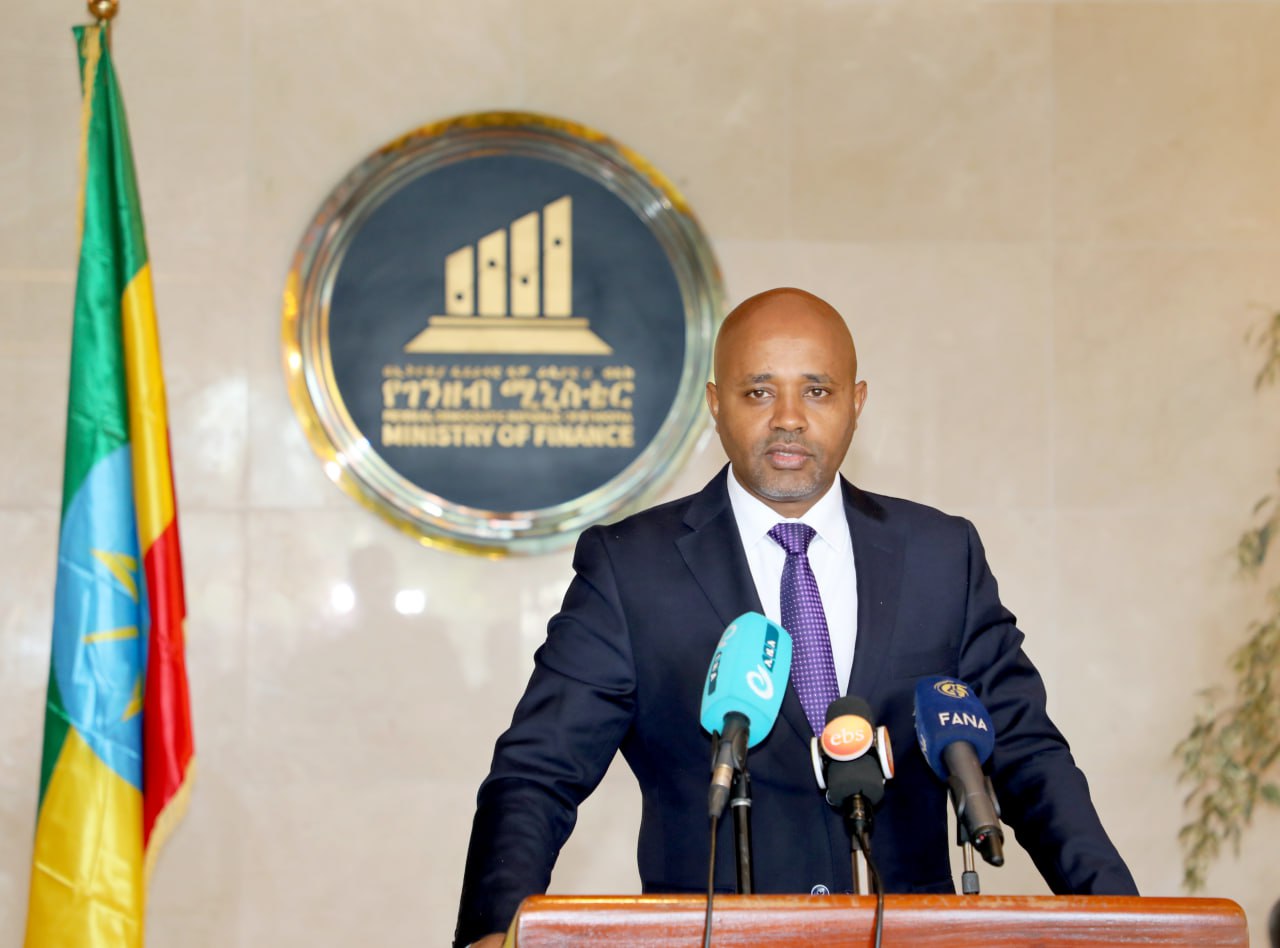 Read more about the article የገንዘብ ሚኒስቴር የኢትዮጵያን የታክስ ህጎች የመተርጎምና የማደራጀት ስራውን አጠናቆ በድረ-ገጹ ተደራሽ አደረገ