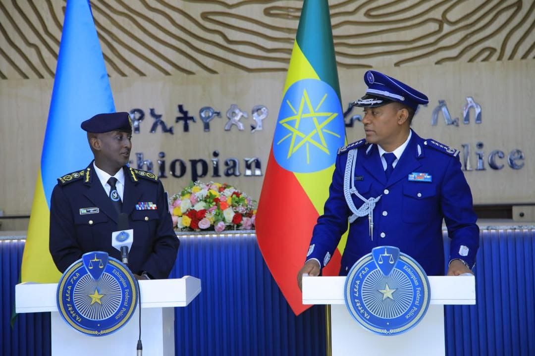 Read more about the article የኢትዮጵያ ፌደራል ፖሊስ የፖሊስ ለፖሊስ ግንኙነትና ትብብርን የበለጠ ለማጠናከር ከሩዋንዳ ብሔራዊ ፖሊስ ጋር የመግባቢያ ሰነድ ተፈራረመ