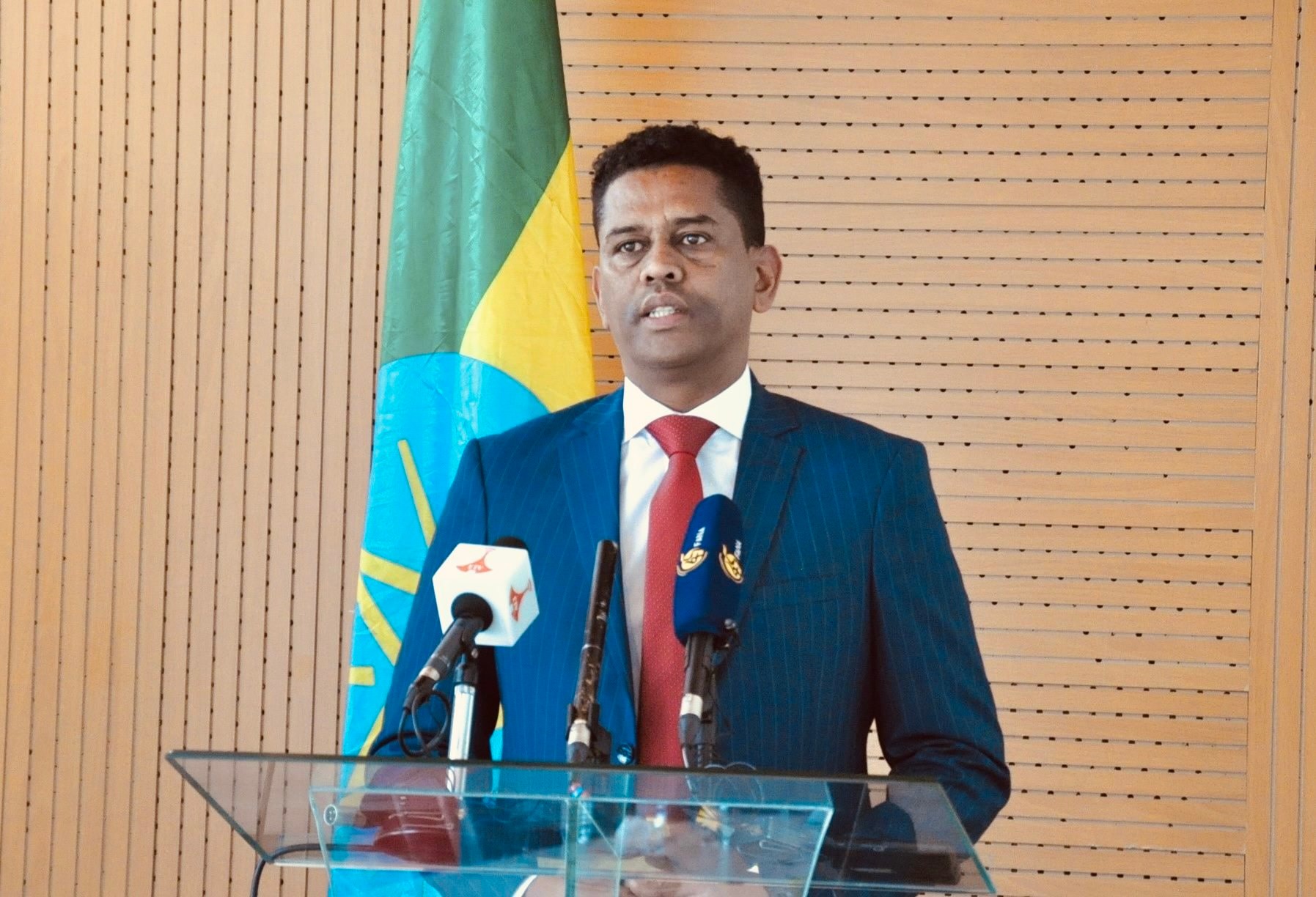 Read more about the article ባለፉት ስድስት ወራት መንግስት ለነዳጅ 137 ቢሊዮን ብር ድጎማ አድርጓል-ሚኒስትር ካሣሁን ጎፌ (ዶ/ር)