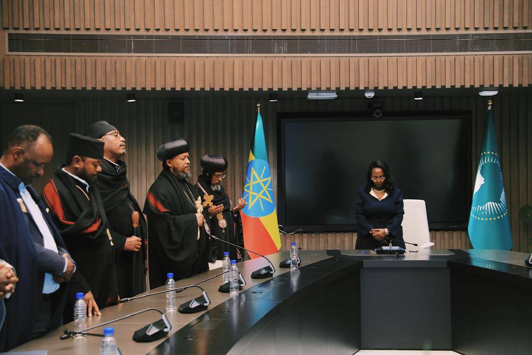 Read more about the article የጥምቀት በዓል ሃይማኖታዊ እሴቱን እና የቱሪስት መስህብነቱን በጠበቀ መልኩ እንዲከበር ተባብረን በጋራ እንስራ :-ከንቲባ አዳነች አቤቤ